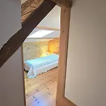 Spacieux Pour 8 Personnes En Dordogne Avec Grand Jardin - Fr-1-616-545 *